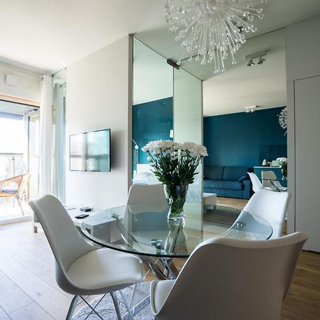 Vipwarsawapartments Sapphire Mennica Residence Esterno foto